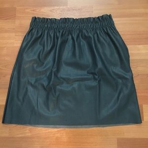 New Zara pine green faux leather skirt